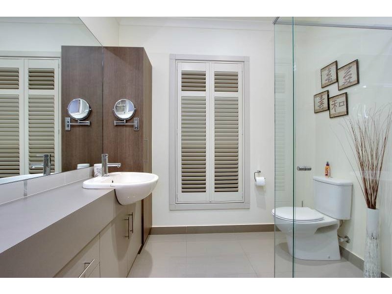 2/18A Green Island Avenue, Mount Martha VIC 3934