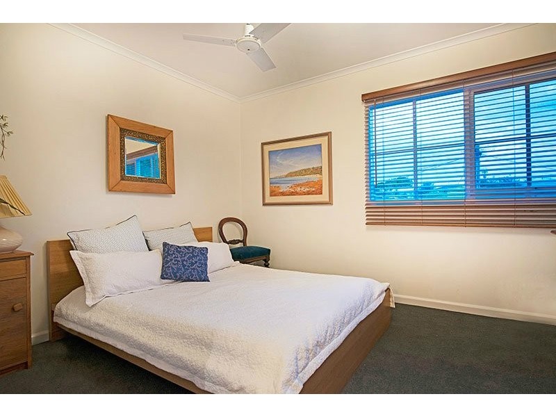 1/20 Kent Street, Mornington VIC 3931