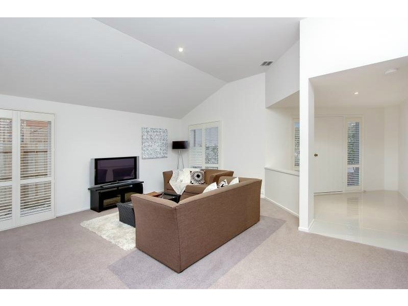 14 Parkside Crescent, Mornington VIC 3931