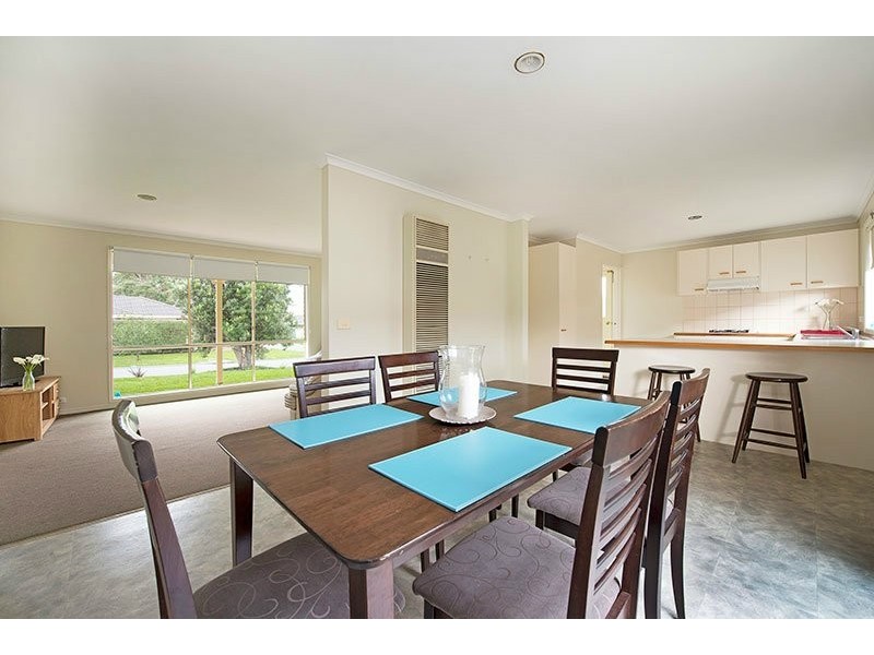 18 Settlers Way, Mount Martha VIC 3934