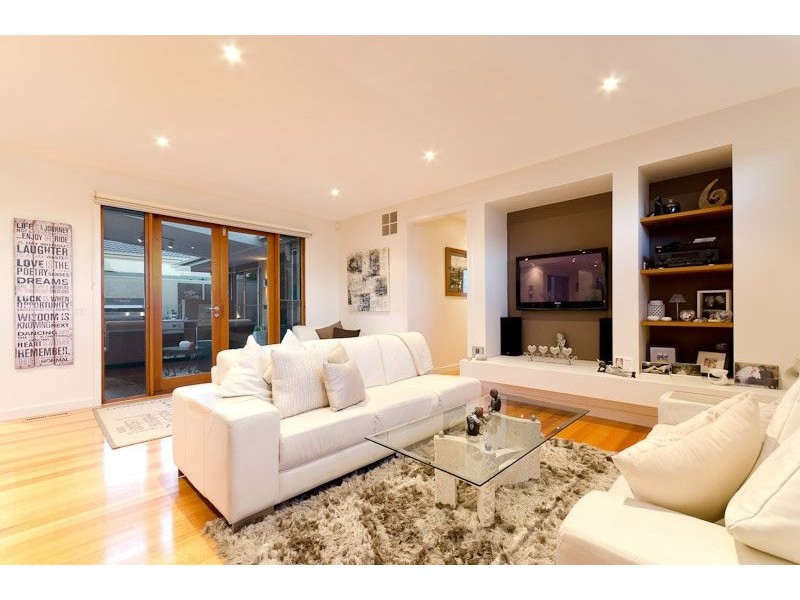 34 Ben Drive, Mornington VIC 3931