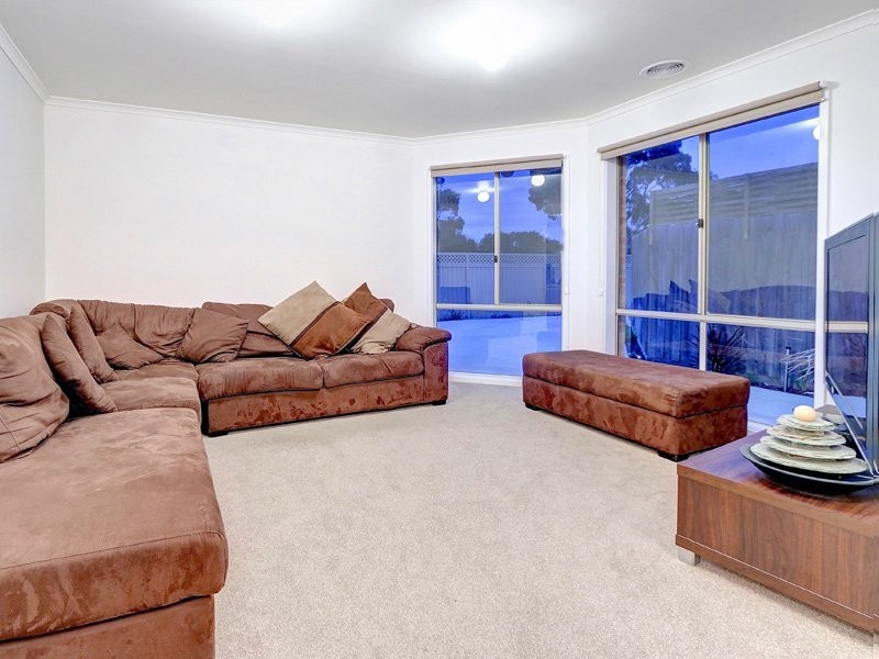 2a Mondana Way, Mount Martha VIC 3934