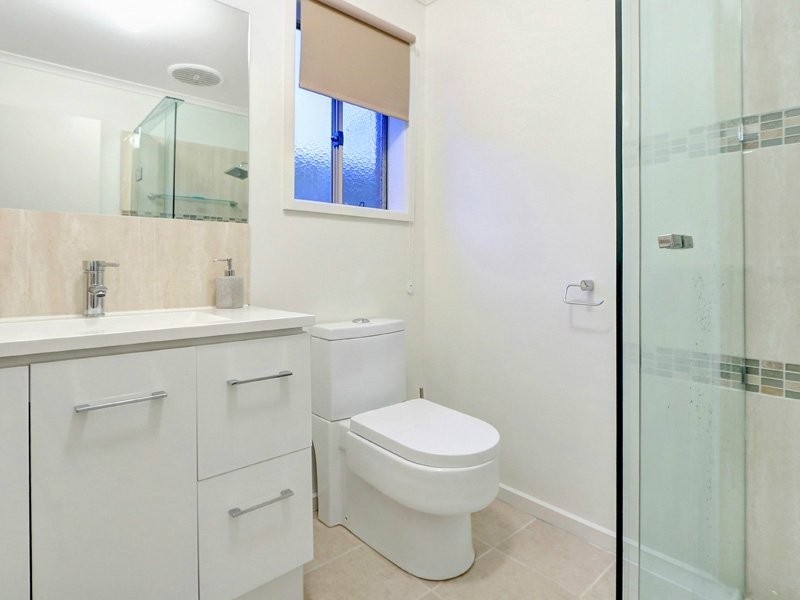 2a Mondana Way, Mount Martha VIC 3934