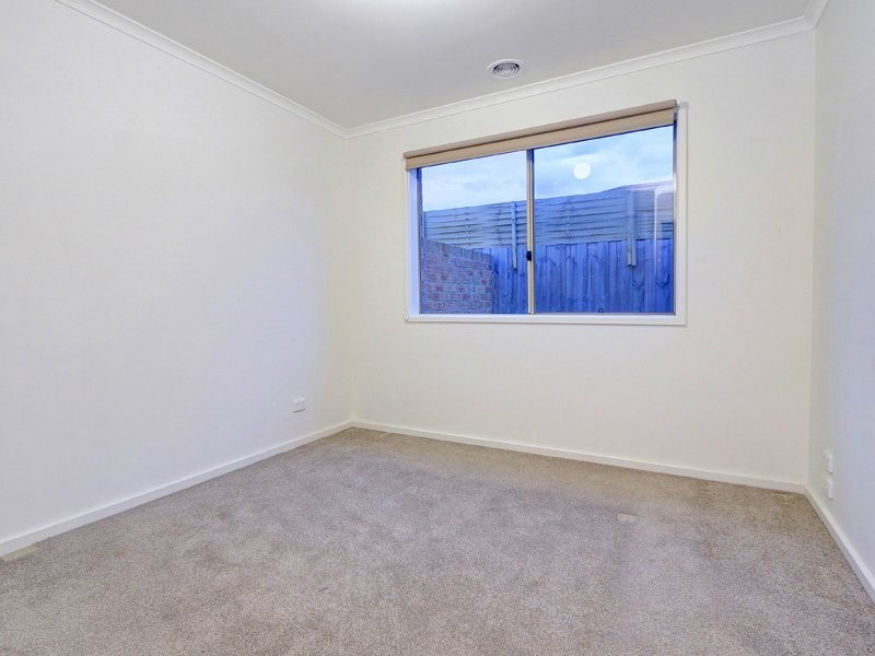 2a Mondana Way, Mount Martha VIC 3934