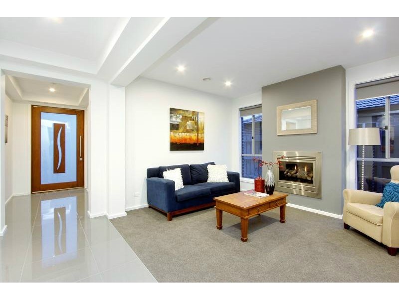 4 Sentosa Place, Mount Martha VIC 3934