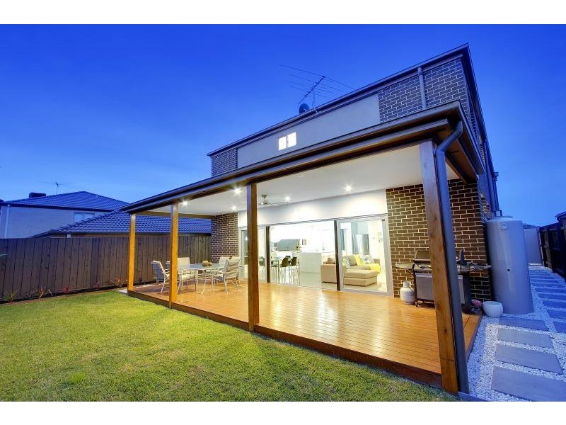 4 Sentosa Place, Mount Martha VIC 3934