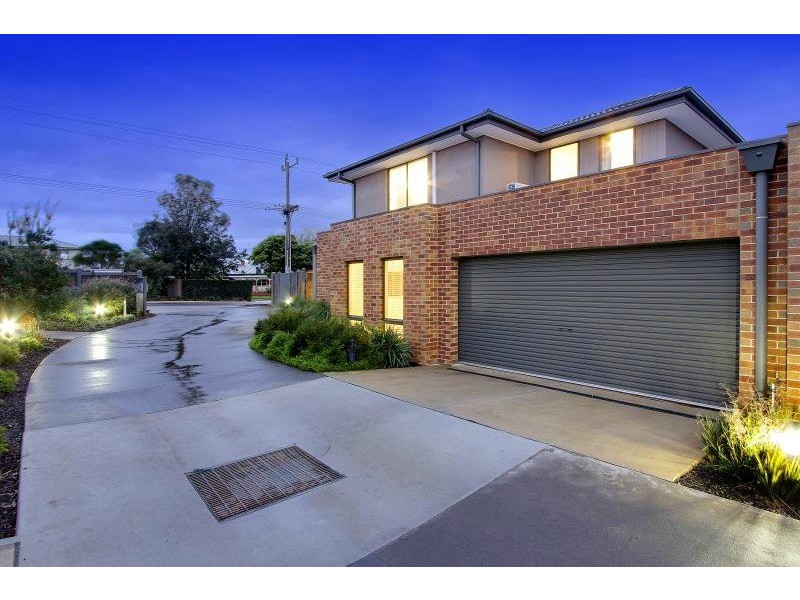 10/60 Green Island Avenue, Mount Martha VIC 3934