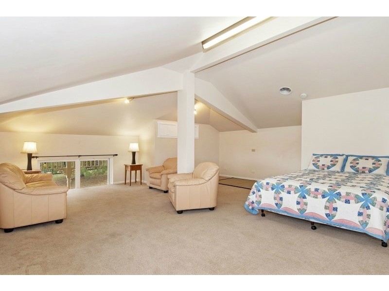 65 Green Island Avenue, Mount Martha VIC 3934