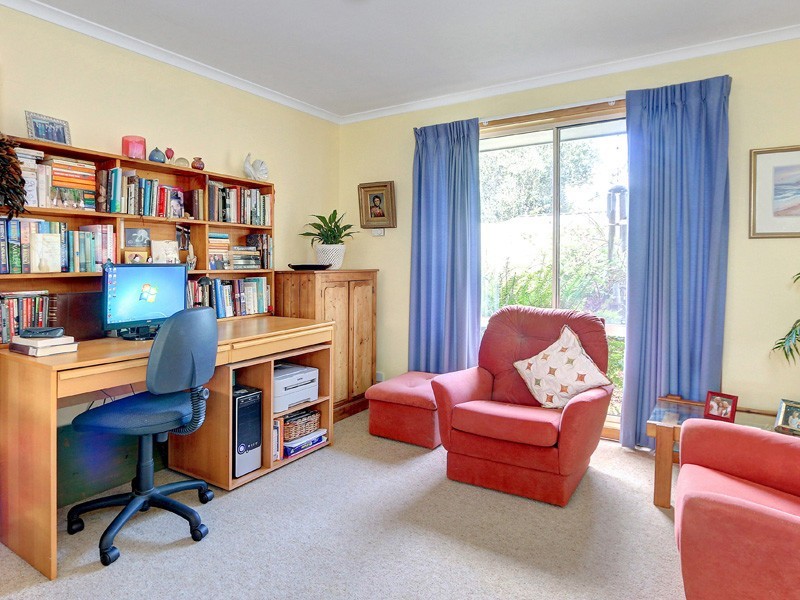 3 Botany Walk, Mornington VIC 3931