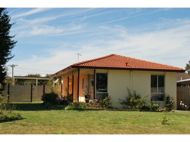 17 Benambra Street, Mornington VIC 3931