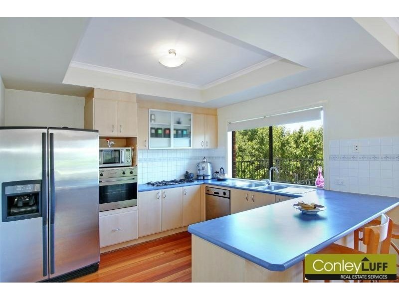 16 Glendenning Rise, Mornington VIC 3931