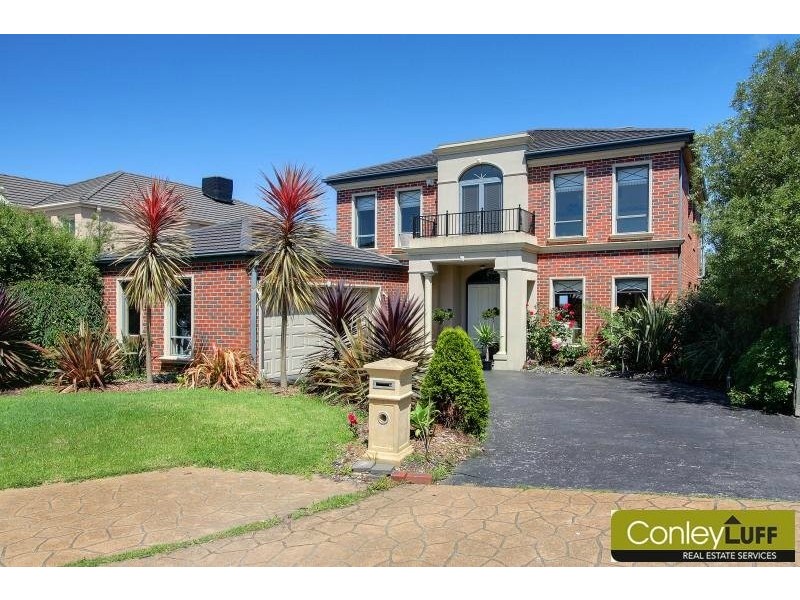 16 Glendenning Rise, Mornington VIC 3931