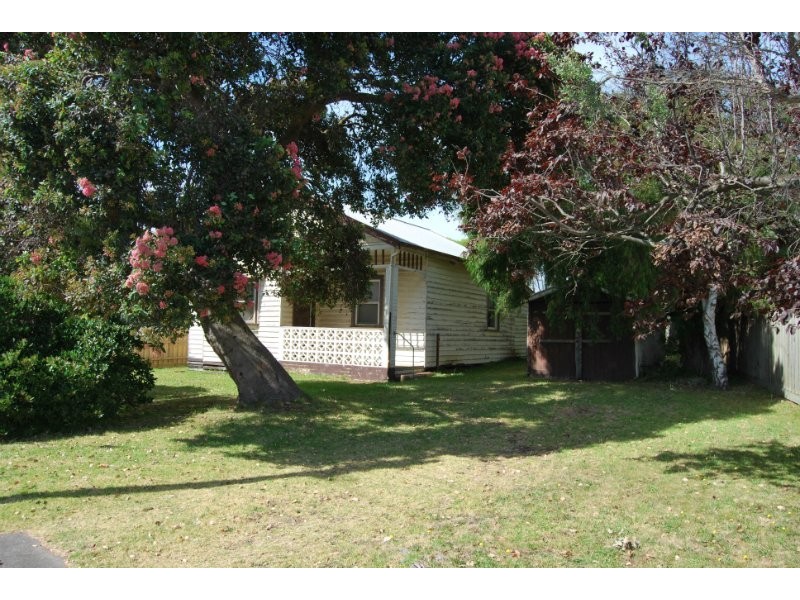 30 King Georges Ave, Mornington VIC 3931