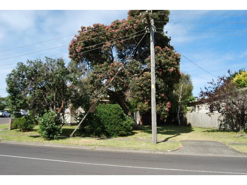 30 King Georges Ave, Mornington VIC 3931