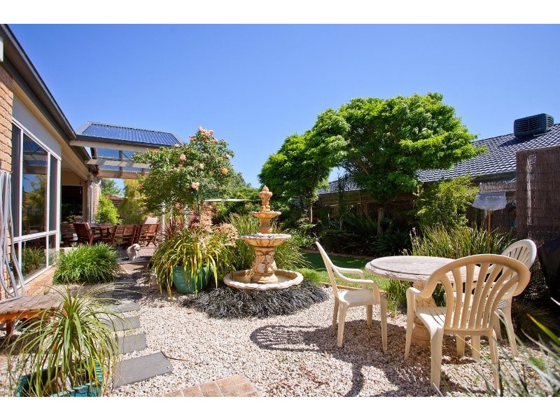 36 Summerfield Dve, Mornington VIC 3931