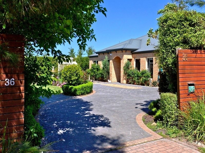 36 Summerfield Dve, Mornington VIC 3931