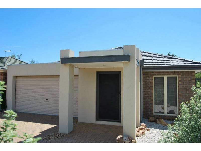 281 Dunns Rd, Mornington VIC 3931