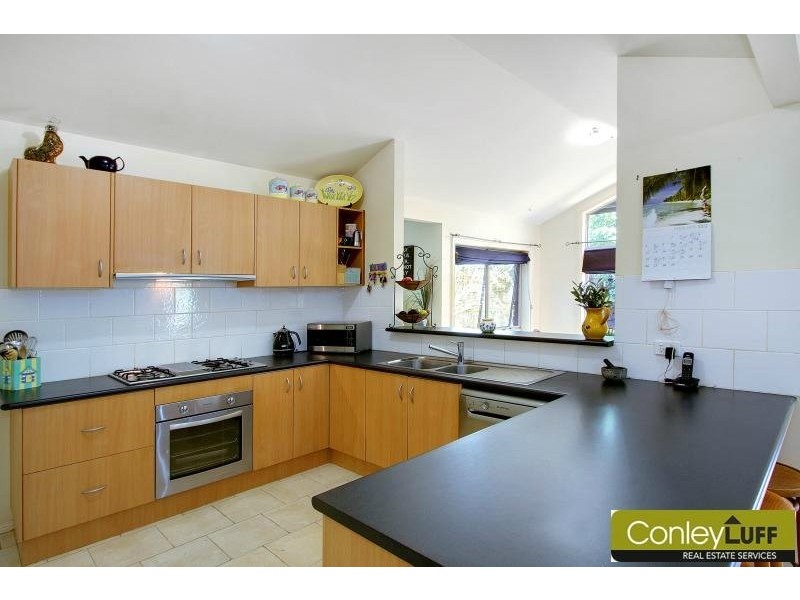 44 Ben Drive, Mornington VIC 3931