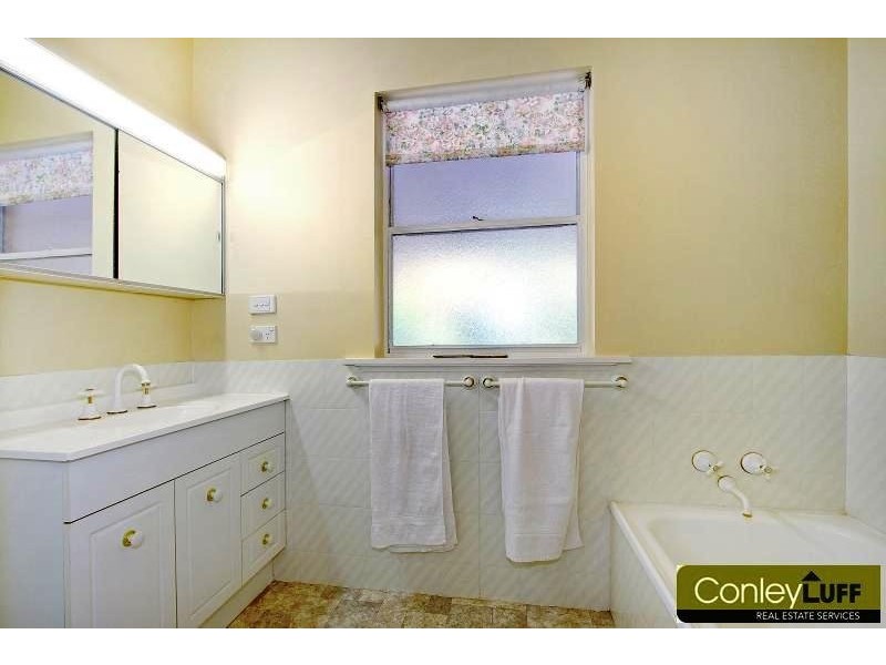 833 Derril Rd, Moorooduc VIC 3933