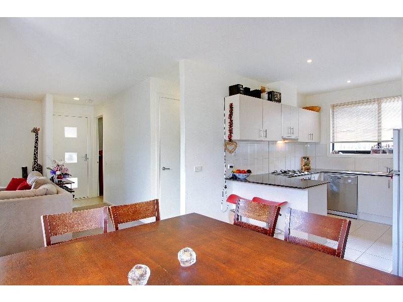 16 Williams Road, Dromana VIC 3936