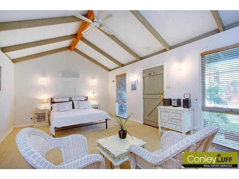 176 Barkly Street, Mornington VIC 3931