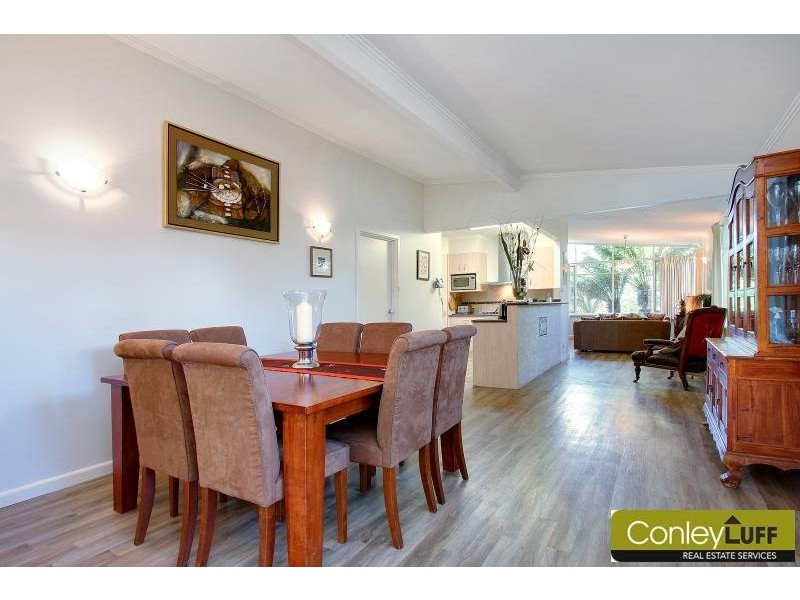 176 Barkly Street, Mornington VIC 3931