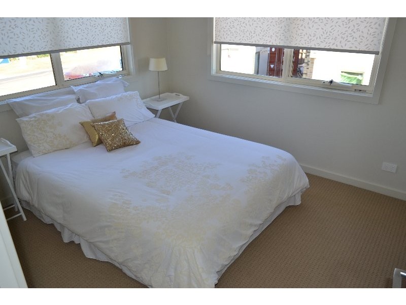 1/61 Green Island Avenue, Mount Martha VIC 3934