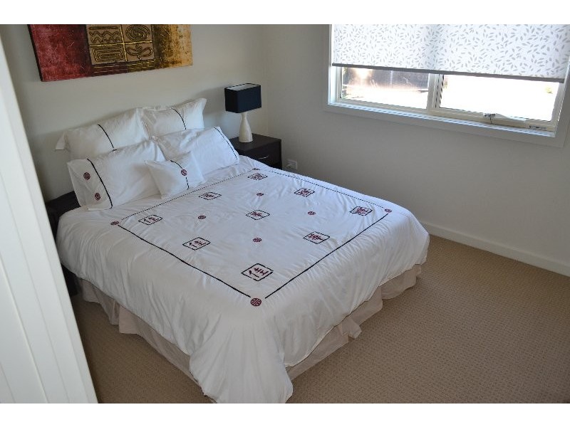 1/61 Green Island Avenue, Mount Martha VIC 3934