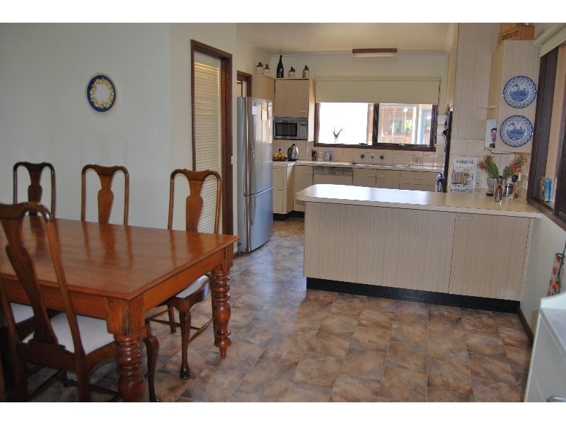 156 Barkly Street, Mornington VIC 3931