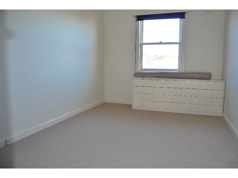 9/5 Barkly Street, Mornington VIC 3931