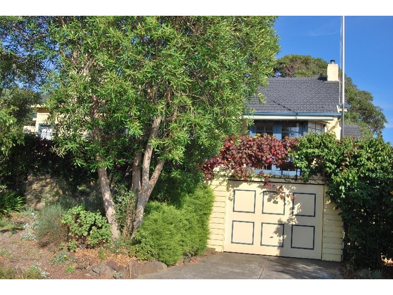 157 Barkly Street, Mornington VIC 3931