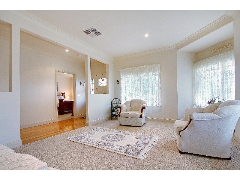 9 Meridian Way, Mornington VIC 3931