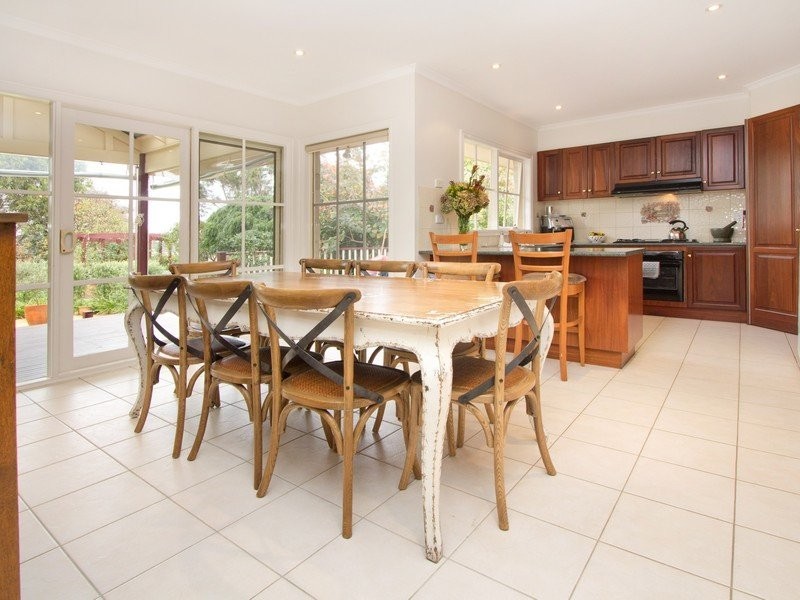 20 Kathleeen Cres, Mornington VIC 3931