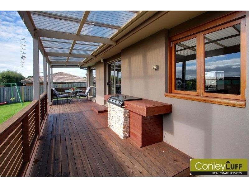 5 Kilpara Crt, Mornington VIC 3931