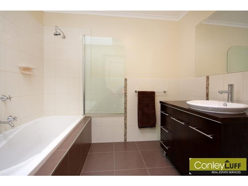 5 Kilpara Crt, Mornington VIC 3931