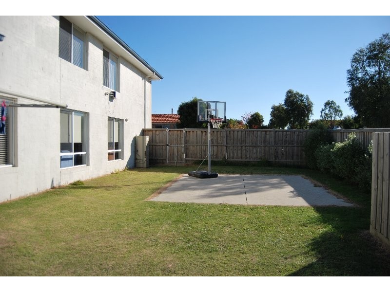 1 Joanne Way, Mornington VIC 3931