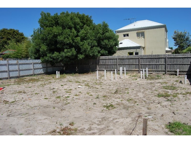 2/10 Kent Street, Mornington VIC 3931