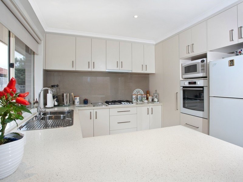 3/7-9 Carol Street, Mornington VIC 3931