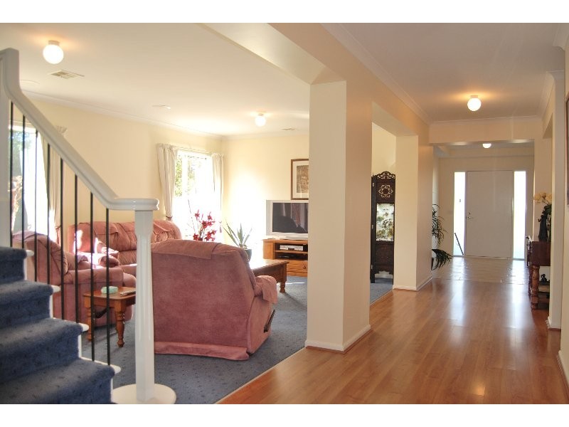 19 Brydon Close, Mornington VIC 3931