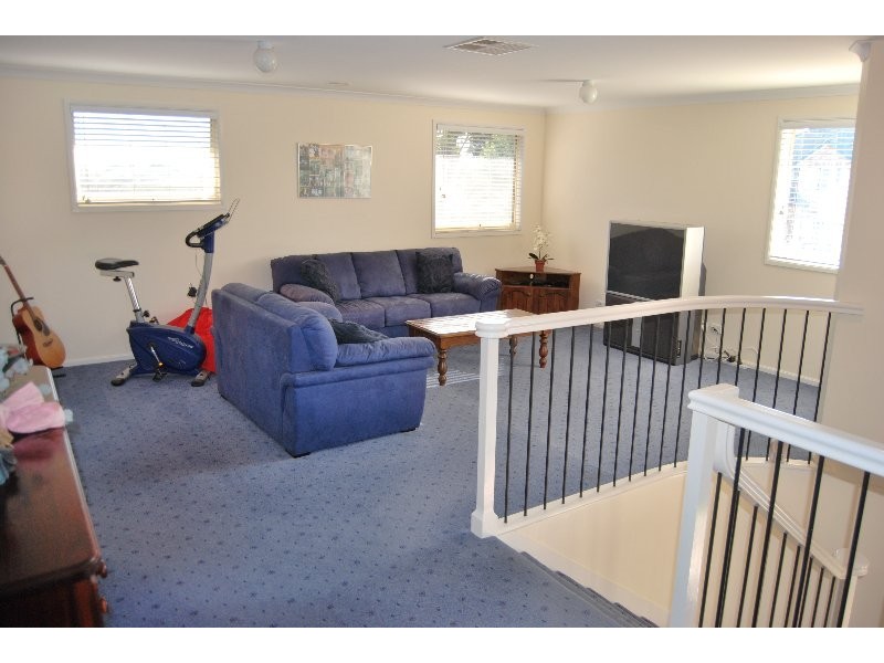 19 Brydon Close, Mornington VIC 3931