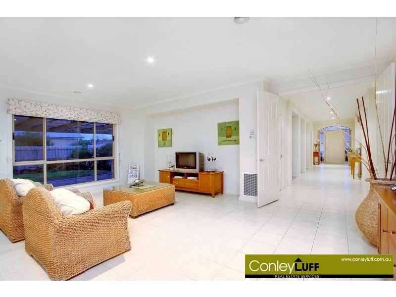 41 Summerfield Drive, Mornington VIC 3931