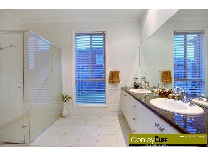 41 Summerfield Drive, Mornington VIC 3931