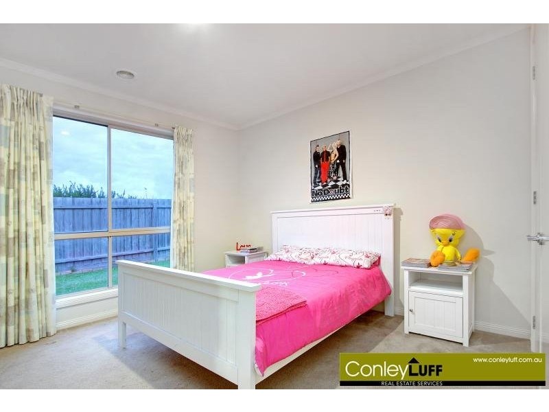 41 Summerfield Drive, Mornington VIC 3931