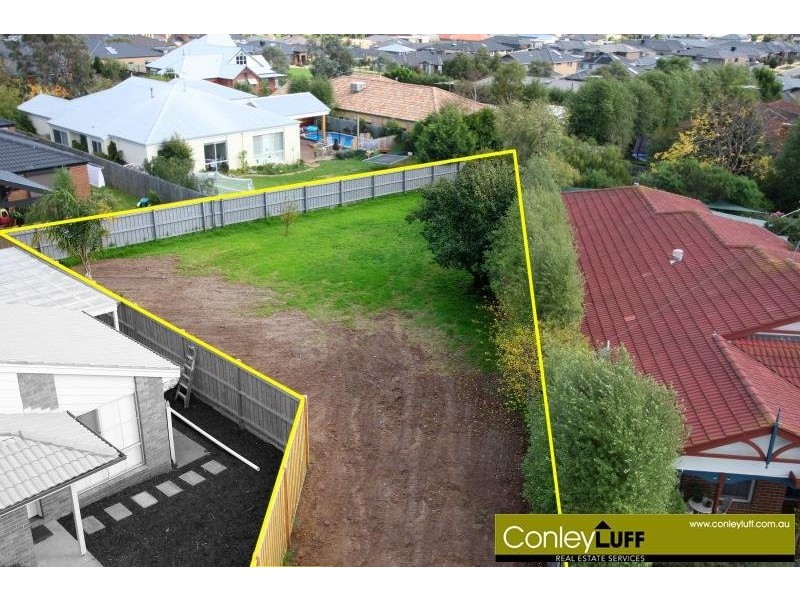 1/10 Stanton Close, Mount Martha VIC 3934