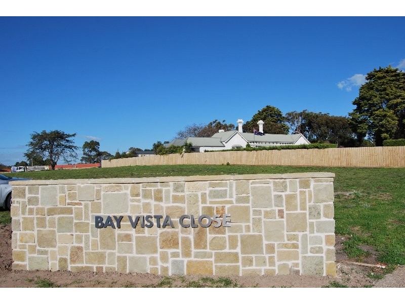 3 Bay Vista Close, Mount Martha VIC 3934