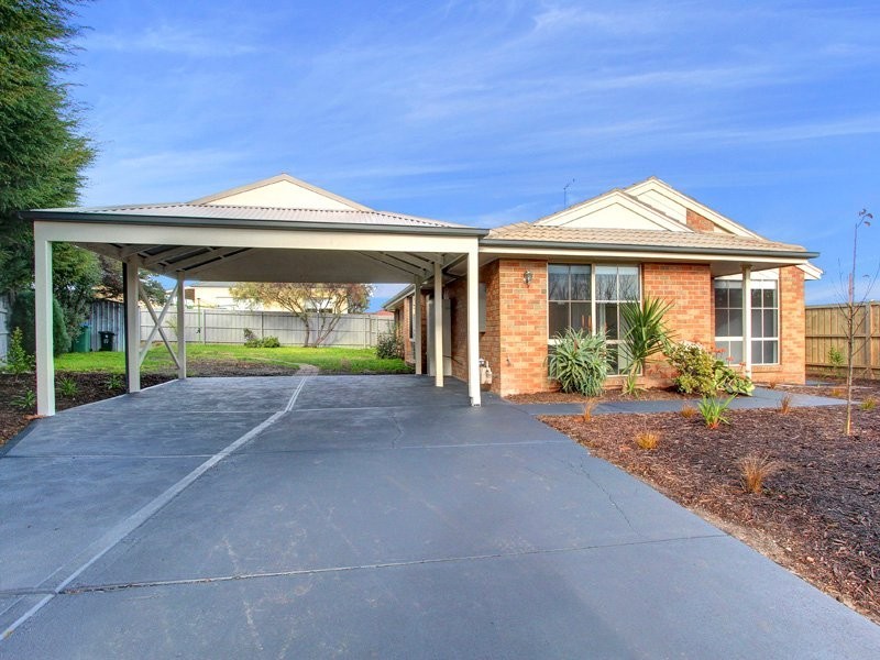 10 Stanton Close, Mount Martha VIC 3934