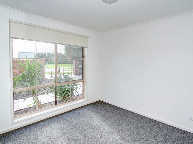 10 Stanton Close, Mount Martha VIC 3934