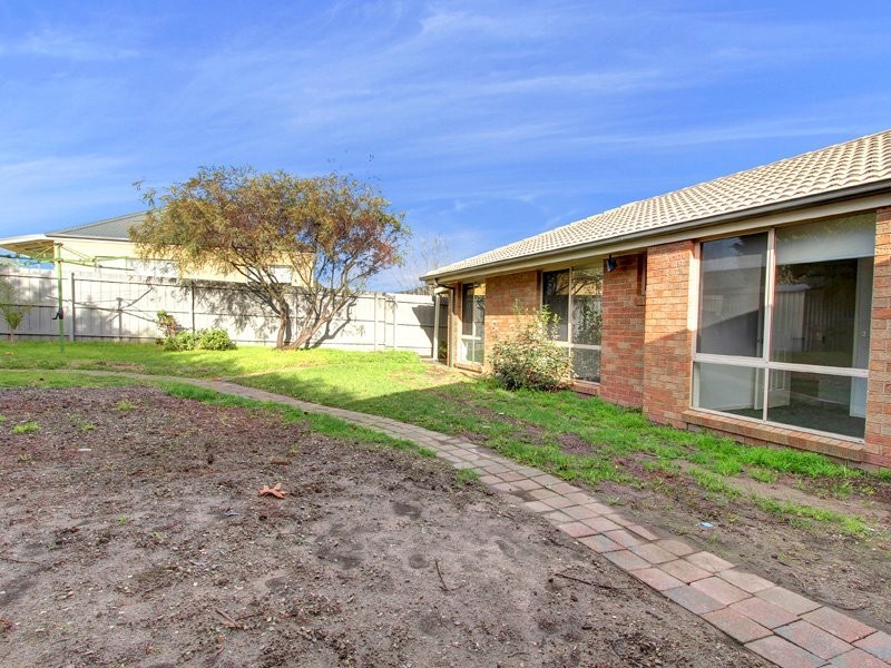 10 Stanton Close, Mount Martha VIC 3934