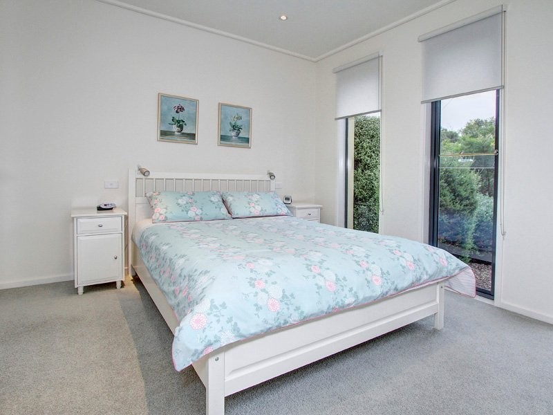 28/2A Bentons Rd, Mount Martha VIC 3934