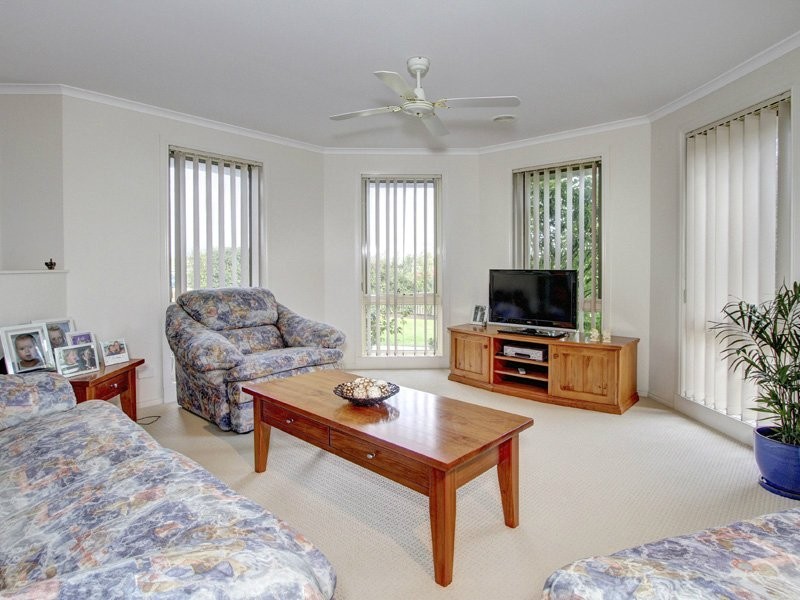 25 Longwood Drive, Mornington VIC 3931